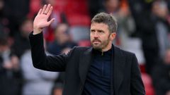 Michael Carrick, entrenador del Manchester United, pide disculpas a la afici�n tras la derrota del equipo ante el Bournemouth.
