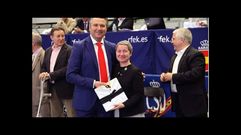 Carmen Barro recibi� un reconocimiento en Murcia