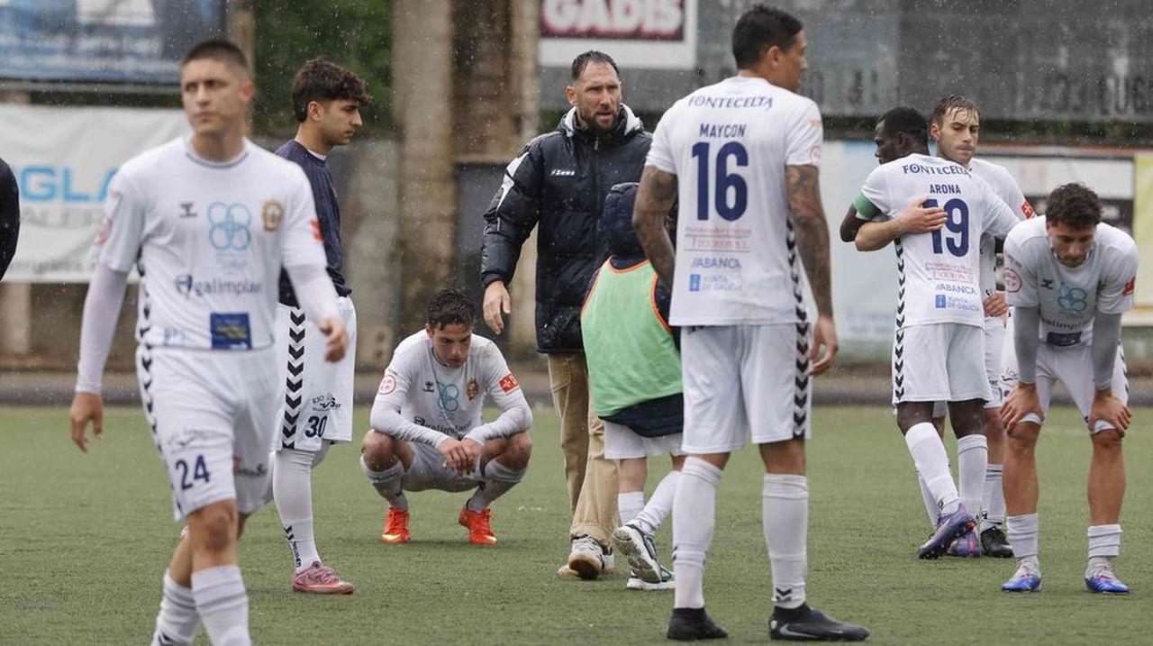 La Sarriana perdió ante el Rayo Cantabria y consumó su descenso a Tercera Federación