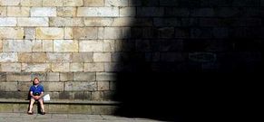 El sol y el calor (ayer, 25 grados en Santiago) dar�n paso a varios d�as fr�os y h�medos.