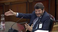 El ex director de los Mossos, Albert Batlle, durante su declaraci�n ante el Tribunal Supremo