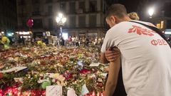 Flores depositadas en la Rambla das despus de los atentados del 17 de agosto del 2017 en Barcelona