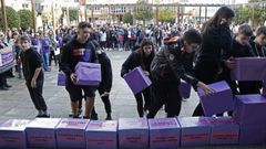 Conmemoraci�n del 25N en Barbanza, con actos en recuerdo de las v�ctimas y muestras de condena a la violencia machista