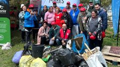 Los voluntarios, tras la actividad