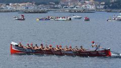 Imagen de la trainera de Cabo en la regata celebrada en Boiro