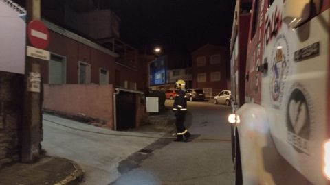 La vivienda donde se produjo el incendio est� en la r�a Carretera do Porto de Escarabote