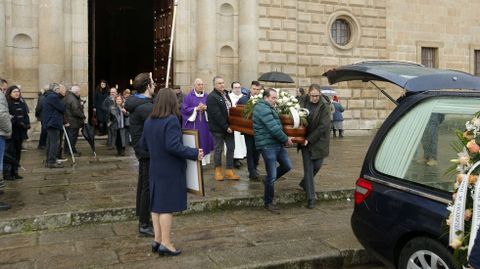El funeral se ofici� este martes por la ma�ana en la iglesia de la Compa��a, en Monforte