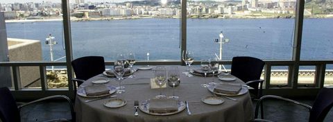 El restaurante de la Casa del Hombre comenz� a funcionar a finales de febrero del a�o 2001. 