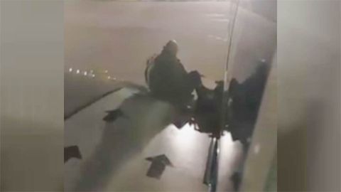 La dr�stica decisi�n de un pasajero de Ryanair cansado de esperar