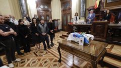 La familia recogi en Mara Pita los restos exhumados del artista represaliado Francisco Miguel