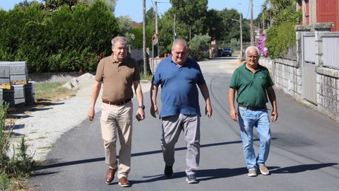 El delegado territorial de la Xunta en Ourense, Manuel Pardo, visit al alcalde del municipio, Julio Temes