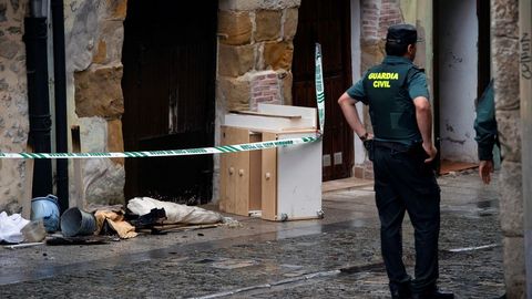 Mueren una madre y su hija por un incendio en su casa de Laredo