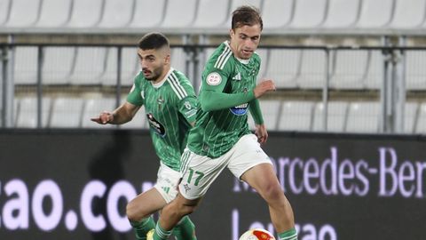 �lvaro Ram�n y Pascu se complementan muy bien en el perfil izquierdo.