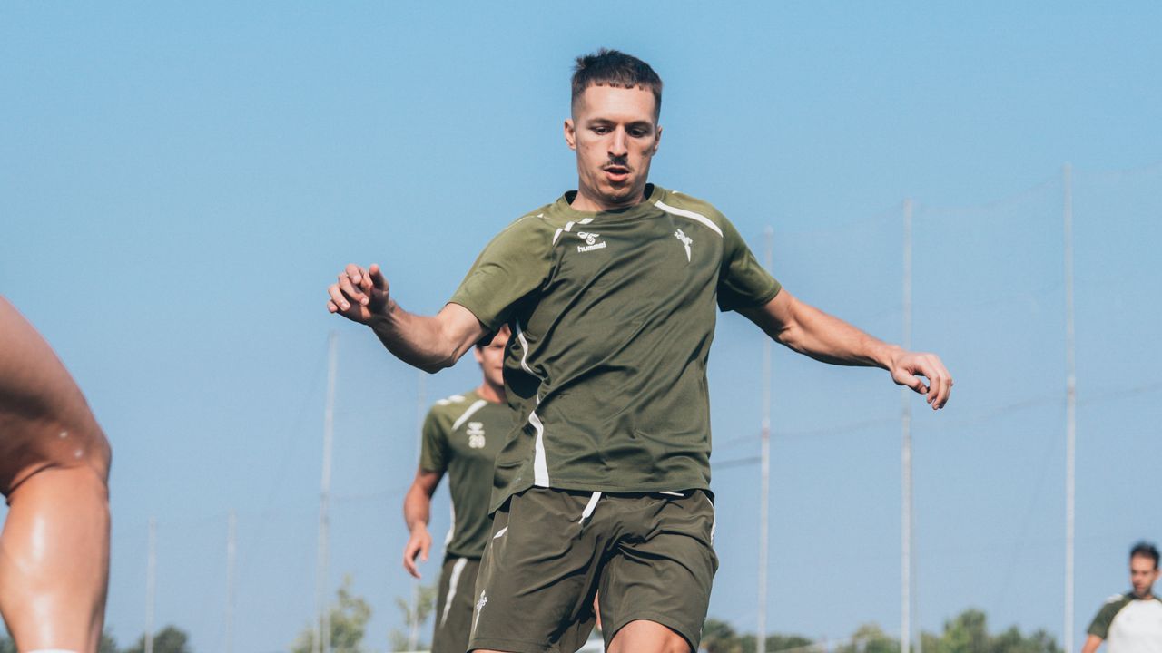 Bryan Zaragoza inicia su adaptación al sistema del Celta con el primer entrenamiento