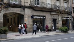 La huella de los antiguos cines en las fachadas de Ourense