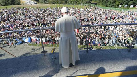 El papa reitera en Cracovia su mensaje de solidaridad con los refugiados