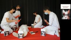 Escenificaci�n en torno a Beleza Vermella, de Arantza Portabales 