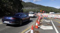 Estrechamiento de carriles para poder pasar en la N-642