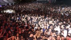 La verbena animada por la Orquesta Panorama abarrot la explanada de la Compaa