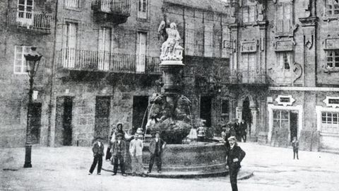 Una imagen de Prater�as antes de los a�os 40, con casas en lugar del Banco de Espa�a