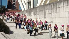 Marea Rosa en las inmediaciones del Calatrava