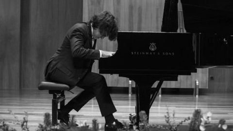 El joven pianista gijon�s Mart�n Garc�a Garc�a