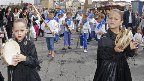 Procesi�n Virgen Guadalupe en Rianxo