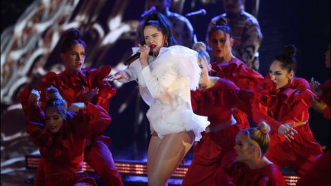 Rosal�a, durante su actuaci�n en la gala