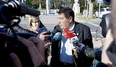 Issam Alnagm, alcalde de Muras, est� imputado en la trama de las multas de Lugo.