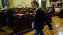Xulio Ferreiro llegando al sal�n de plenos esta ma�ana 