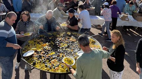 La paella de este sbado llevaba 260 kilos de ingredientes
