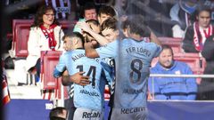 Los jugadores del Celta celebrando el gol de Borja Iglesias