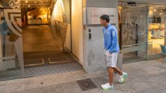 Hugo Sotelo, ayer a su�entrada a�A Sede del Celta para someterse a las pruebas m�dicas.