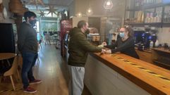 Imagen de archivo de una cafeter�a durante las restricciones