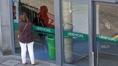 En el hospital Montecelo, en Pontevedra, hay este jueves 15 pacientes ingresados por covid, tres de ellos en la uci