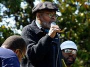 Baraka, durante un recital en el Malcolm X Festival, en California.