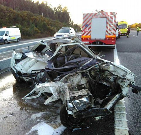 El aparatodo accidente tuvo lugar en la A-8 en Barreiros. 