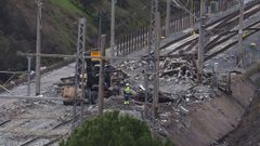 Imagen de la zona pr�xima al descarrilamiento en Adamuz, donde puede observarse el desv�o del puesto de banalizaci�n