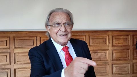 El pedagogo leon�s Miguel �ngel Santos Guerra, doctor honoris causa de la Universidad de Oviedo