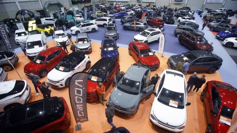 El Sal�n do Autom�bil presenta m�s de 400 veh�culos