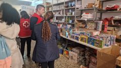 Reparto juguetes educativos por Navidad en A Corua