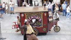 Troula Animaci�n presenta espect�culo en Guitiriz
