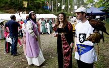 Hoy ser� un d�a grande de fiesta en Barreiros, de la ma�ana a la noche, con bodas celtas. 