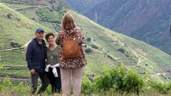 Turistas, esta semana, en los vi�edos pr�ximos al embarcadero del catamar�n del Sil