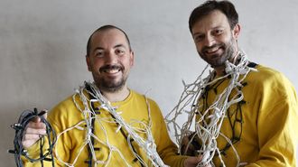 Rodrigo M&eacute;ndez, de 39 a&ntilde;os, y David Paz, de 44, crearon hace casi tres El Arte de Iluminarte