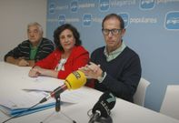 El PP ha demostrado que no est� dispuesto a facilitarle las cosas sin m�s al gobierno socialista. 