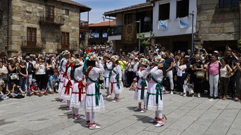 Os danzantes na praza Maior