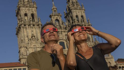 El eclipse en la plaza del Obradoiro