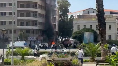 Doble explosi�n en el centro de Damasco coincidiendo con la visita del presidente de Francia, Emmanuel Macron.