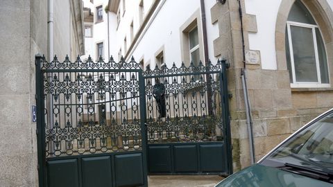 El único juzgado que existe en Muros se encuentra en el Concello.